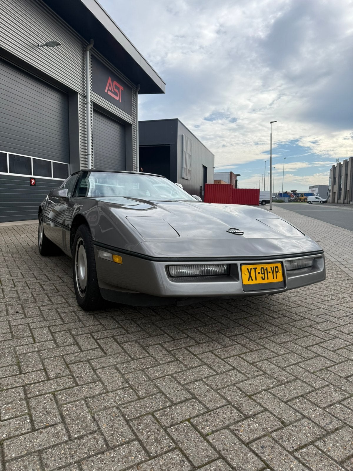 Chevrolet Corvette 5.7 AUT 1983 Grijs, foto 6