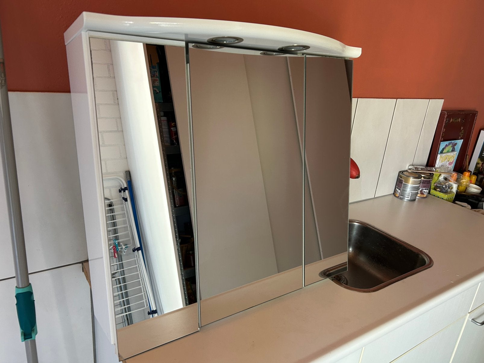 Badkamer spiegelkastje 17 bij 63 bij 68, Huis en Inrichting, Badkamer | Badkamermeubels, Ophalen, Overige typen, 50 tot 100 cm
