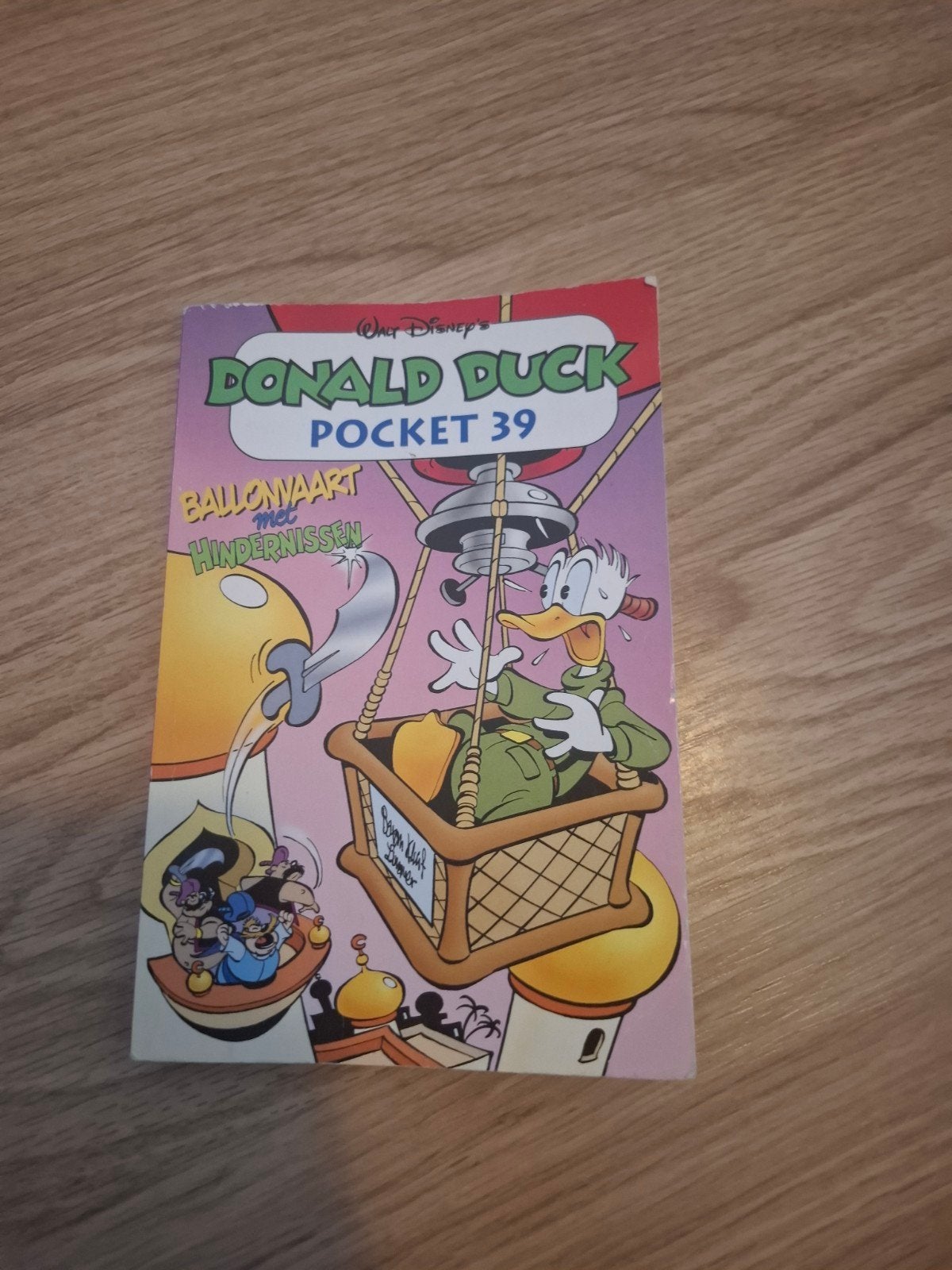Walt Disney - Ballonvaart met hindernissen, Eén stripboek, Ophalen of Verzenden, Gelezen, Walt Disney