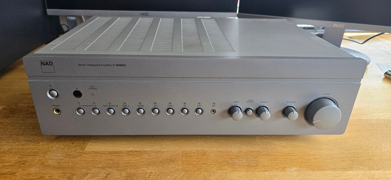 NAD C355BEE versterker grafiet, Audio, Tv en Foto, Versterkers en Receivers, Ophalen, 120 watt of meer, Overige merken