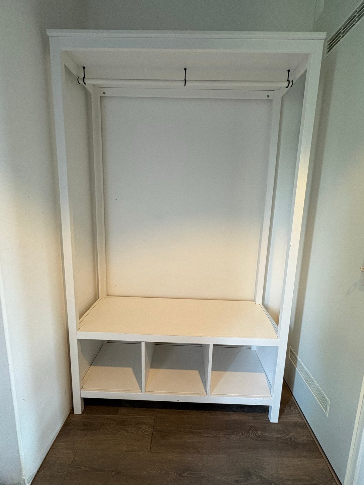 IKEA HEMNES Open Kledingkast / Garderobekast - Nette Staat, Huis en Inrichting, Kasten | Kledingkasten, Ophalen, Met plank(en)