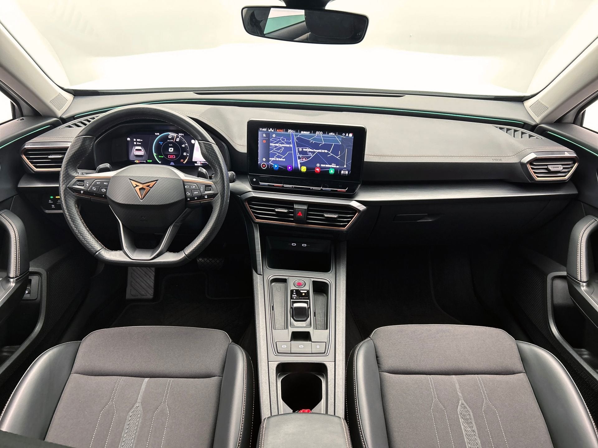 Cupra Formentor 1.4 e-Hybrid Business | Dealeronderhouden |, Auto's, Cupra, Gebruikt, 4 cilinders, Leder en Stof, Wit