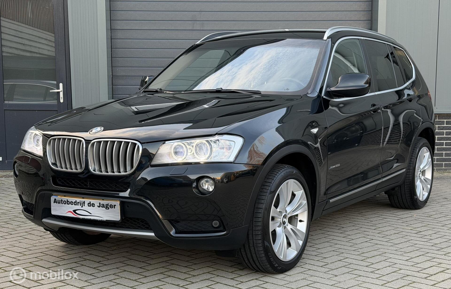 BMW X3 xDrive35i High Executive/ O. HISTORIE/ LEDEREN BEKL/, Auto's, Automaat, Gebruikt, Zwart, 2000 kg