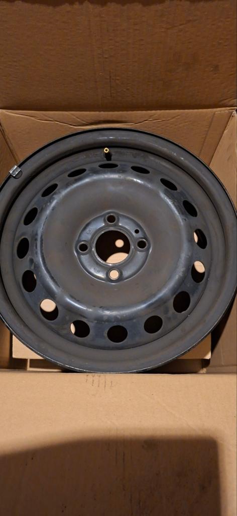 4 stalen velgen
15inch 6.0 4x100
ET40, Ophalen, Gebruikt, Renault