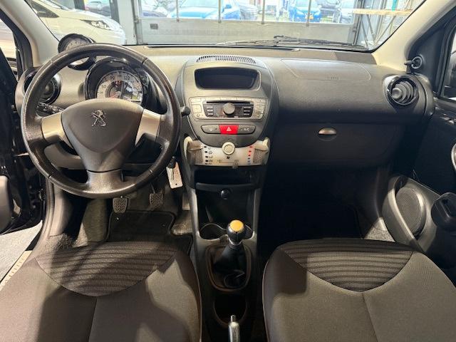 Peugeot 107 1.0 Envy 1e eig.|Airco|Dealer onderhouden, Auto's, Peugeot, Voorwielaandrijving, Euro 5, Gebruikt, 4 stoelen