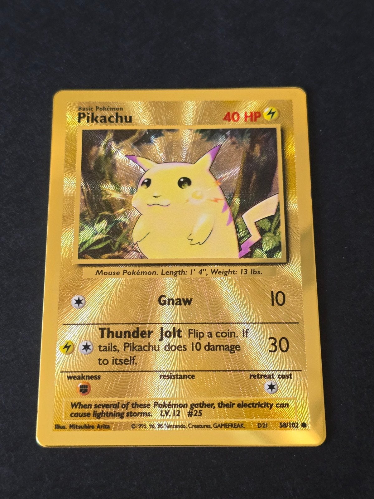 Metal Pikachu Pokémon Kaart Celebrations, Ophalen of Verzenden, Zo goed als nieuw, Losse kaart
