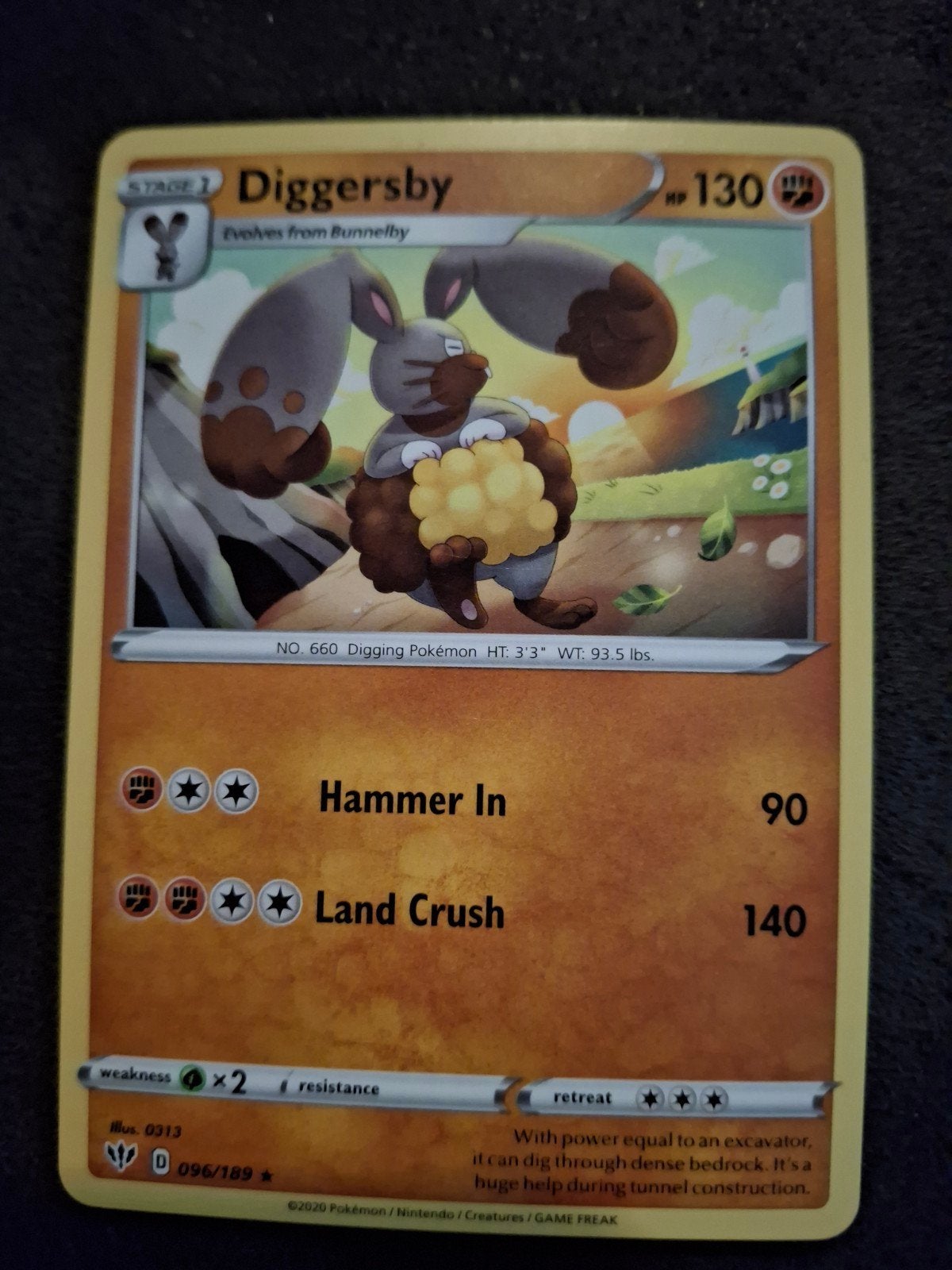 Pokémon Kaart Diggersby 096/189, Ophalen of Verzenden, Zo goed als nieuw, Losse kaart