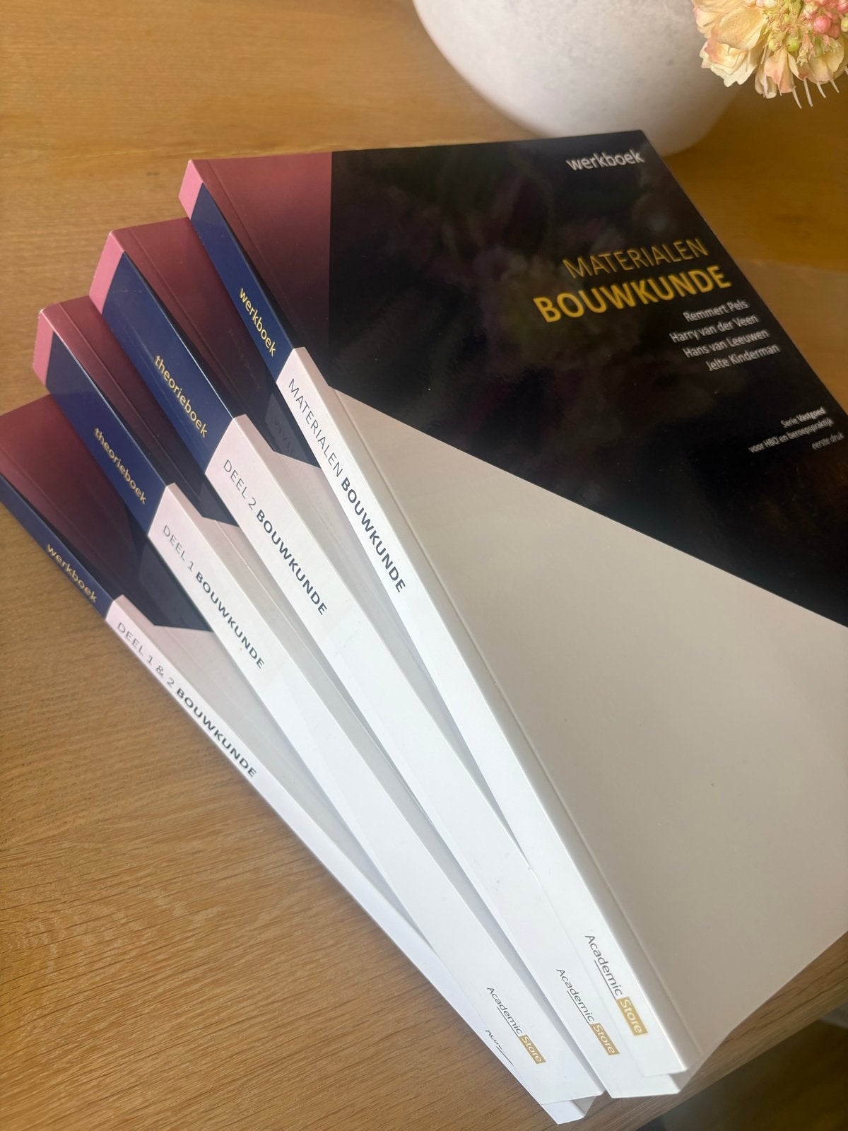 Vastgoeddeskundige Bouwkunde boeken BT2, Boeken, Ophalen of Verzenden, Zo goed als nieuw, Overige niveaus, Overige vakken