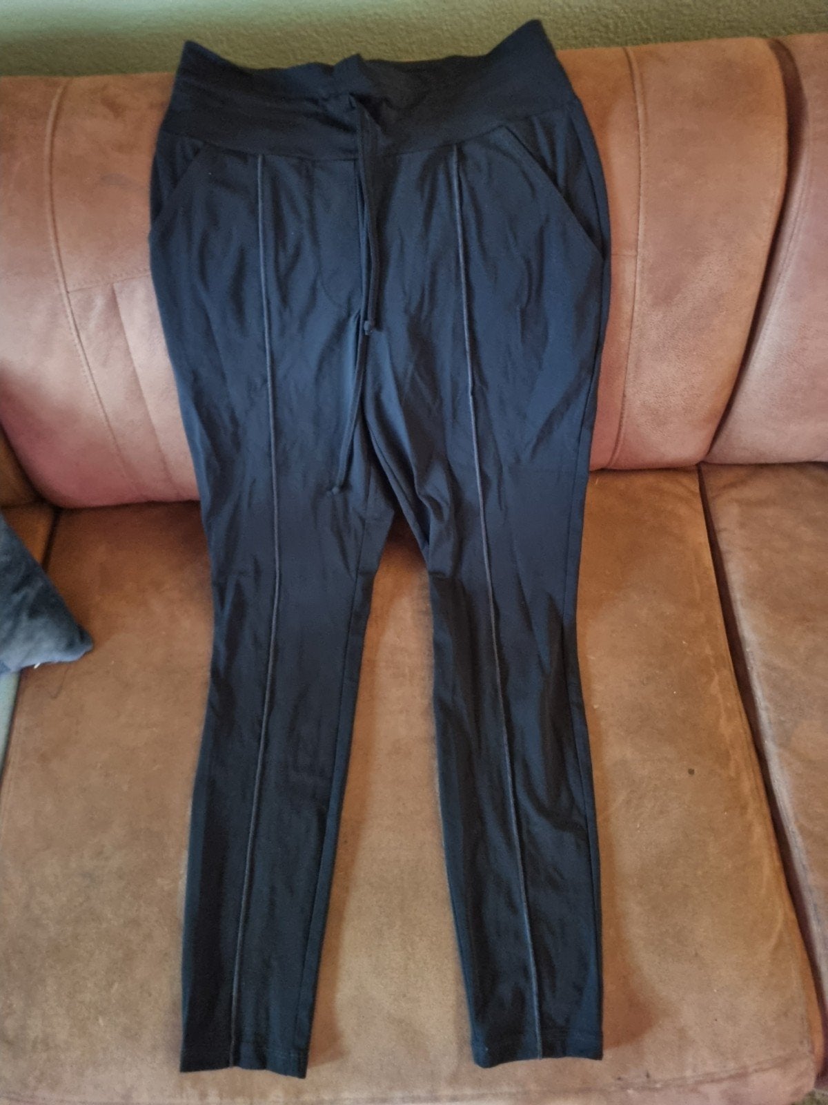 Studio Anneloes XS Zwarte Broek - Zo goed als nieuw, Zwart, Ophalen of Verzenden, Zo goed als nieuw, Maat 34 (XS) of kleiner