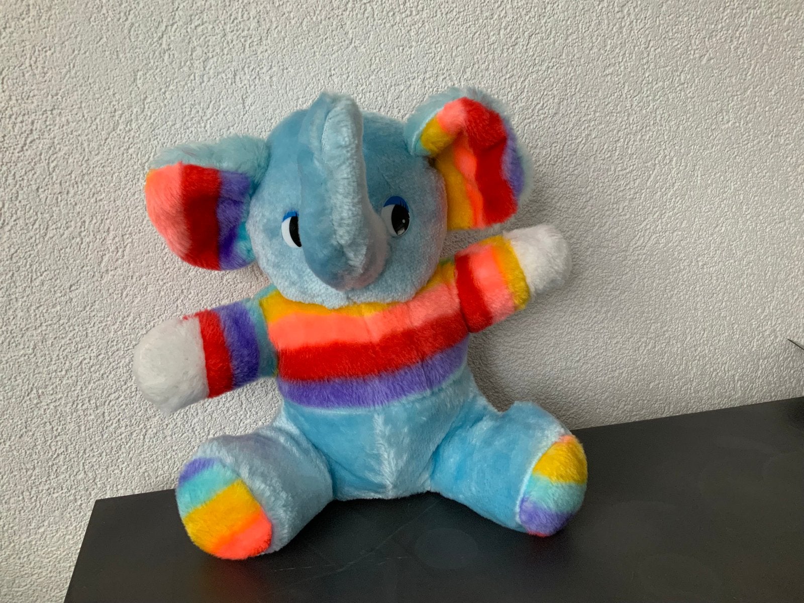 Leuke muziek olifant., Met geluid, Overige karakters, Ophalen of Verzenden, Zo goed als nieuw