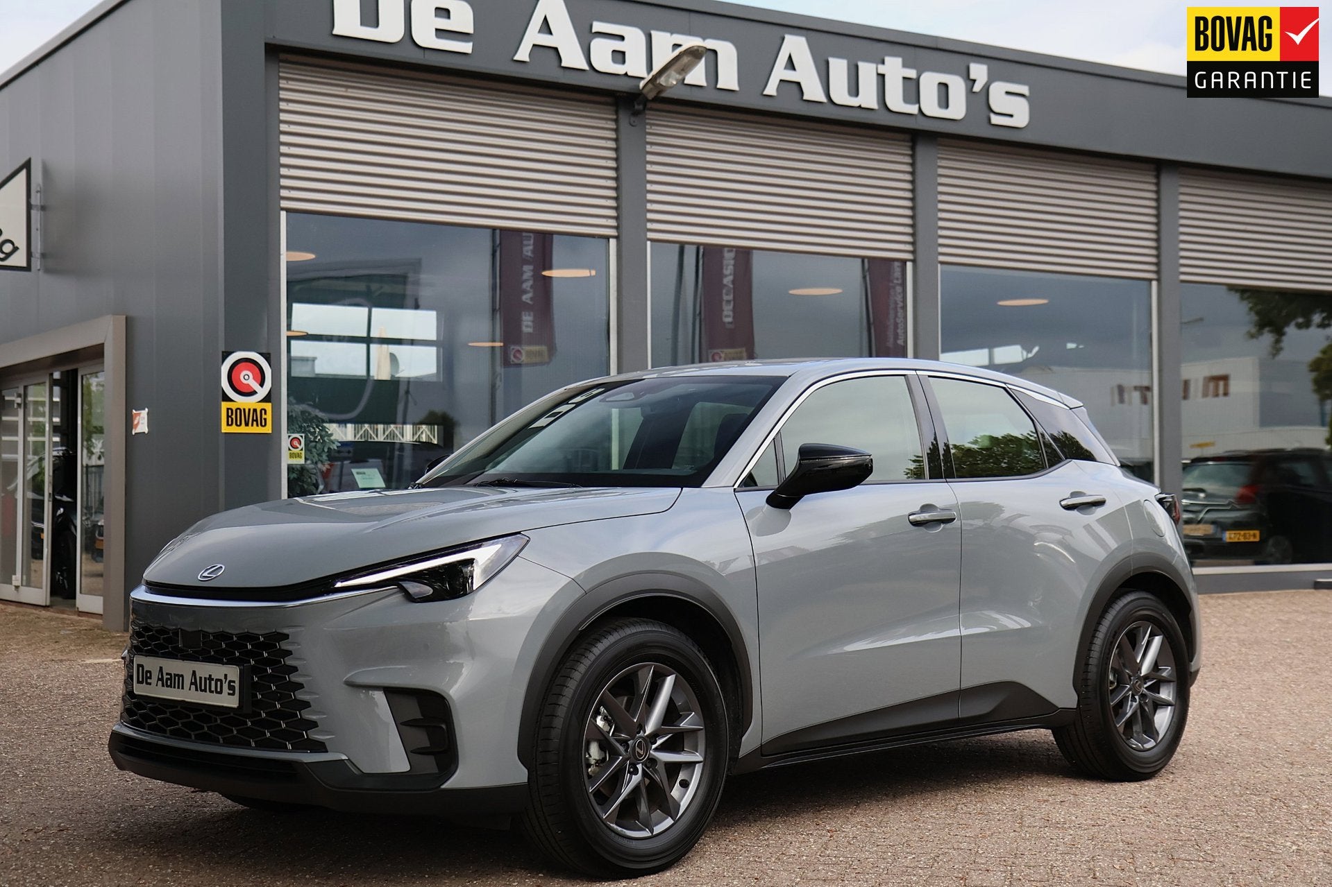 Lexus LBX 1.5 2WD Hybride Automaat Camera Acc, Auto's, Dealer onderhouden, Stof, Gebruikt, LBX