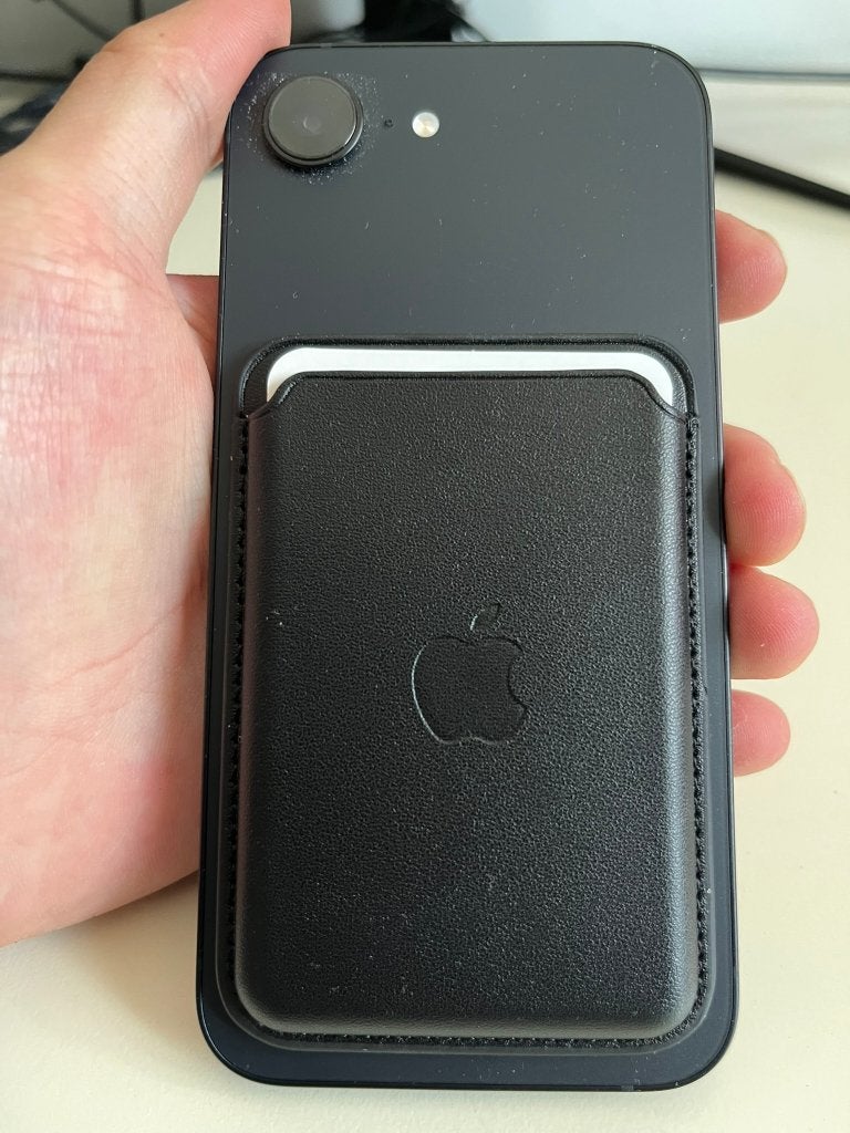 Zwarte MagSafe Pashouder / Wallet voor iPhone (Leder-look), Zwart, Kaarthouder, Nieuw, Ophalen of Verzenden