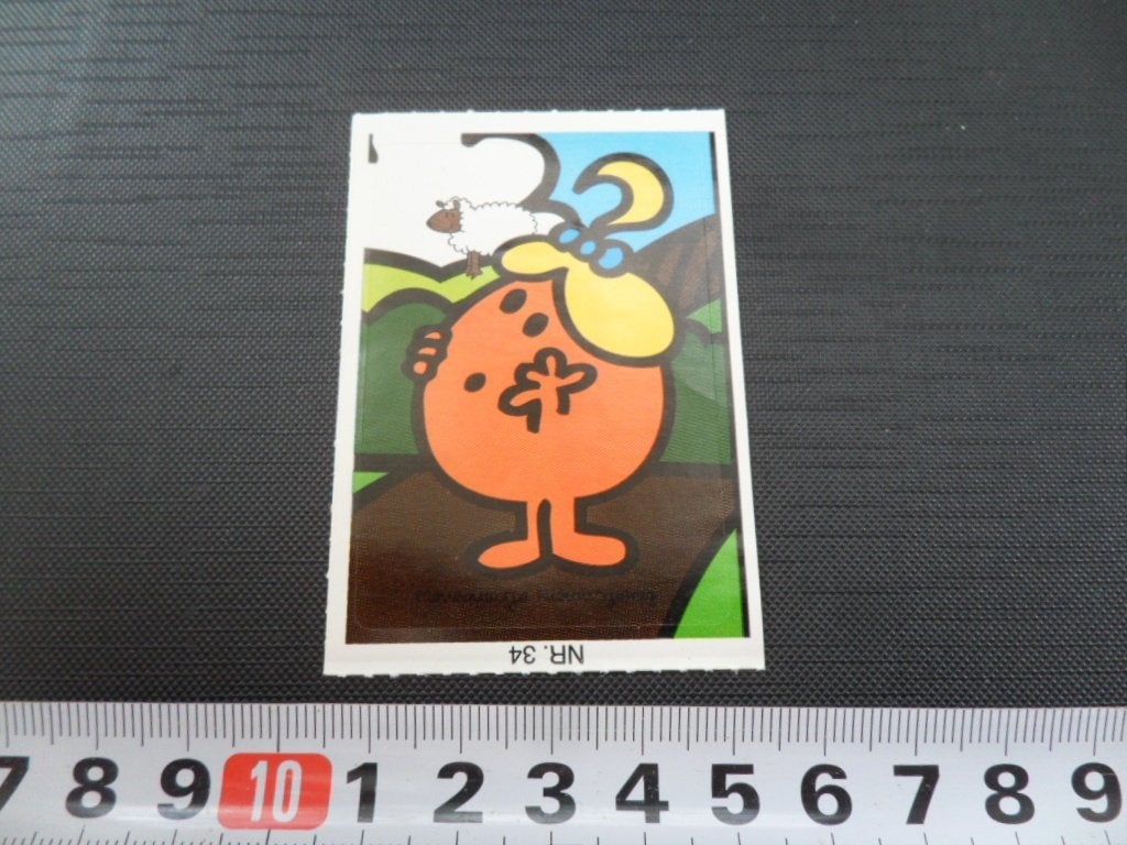 sticker emté strip r hargreaves #34 mevrouwtje nieuwsgierig, Ophalen of Verzenden, Zo goed als nieuw