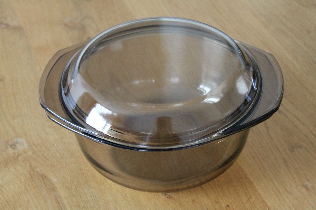 Arcopal France ovenschaal, magnetronschaal rookglas Ø 18 cm, Gebruikt, Overige merken, Ophalen of Verzenden, Overige stijlen