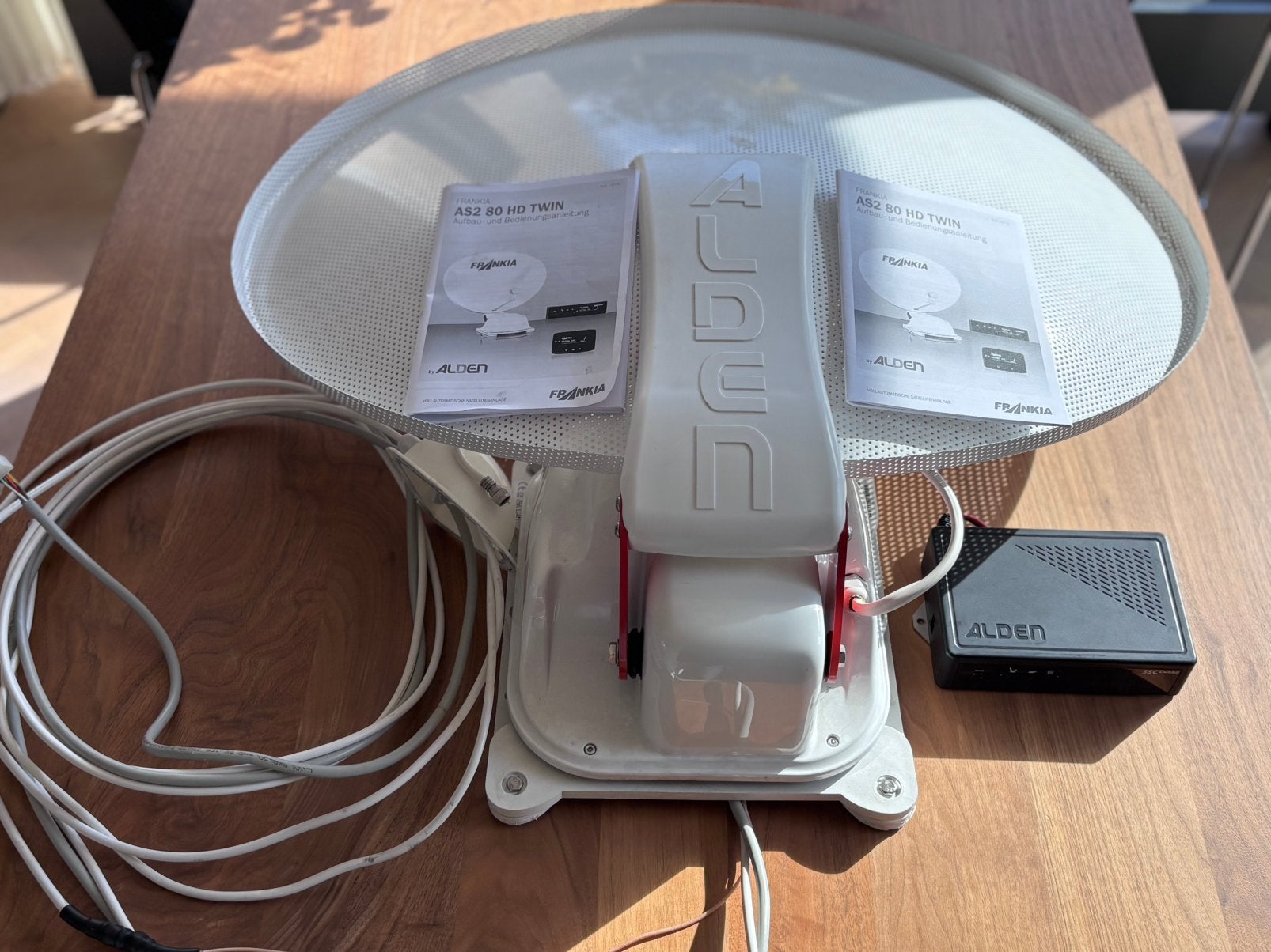Schotel AS2 80 HD Platinium Twin antenne incl S.S.C. HD., Caravans en Kamperen, Ophalen of Verzenden, Nieuw