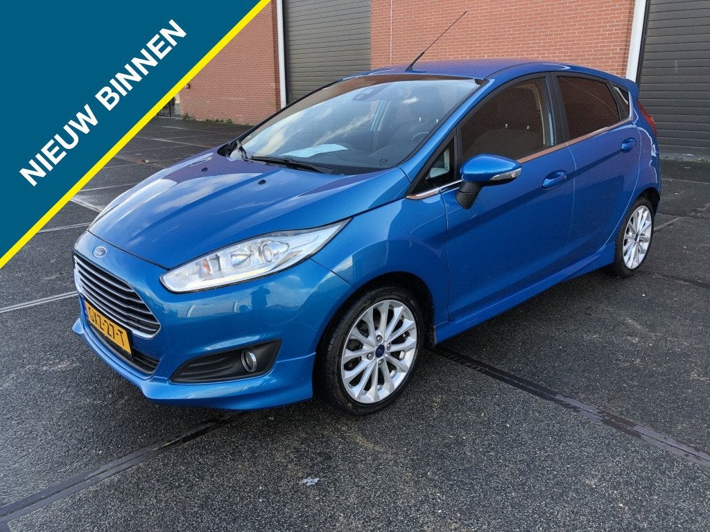 Ford Fiesta 1.0 EcoB. Titanium X (bj 2013), 101 pk, Gebruikt, Blauw, 23 km/l