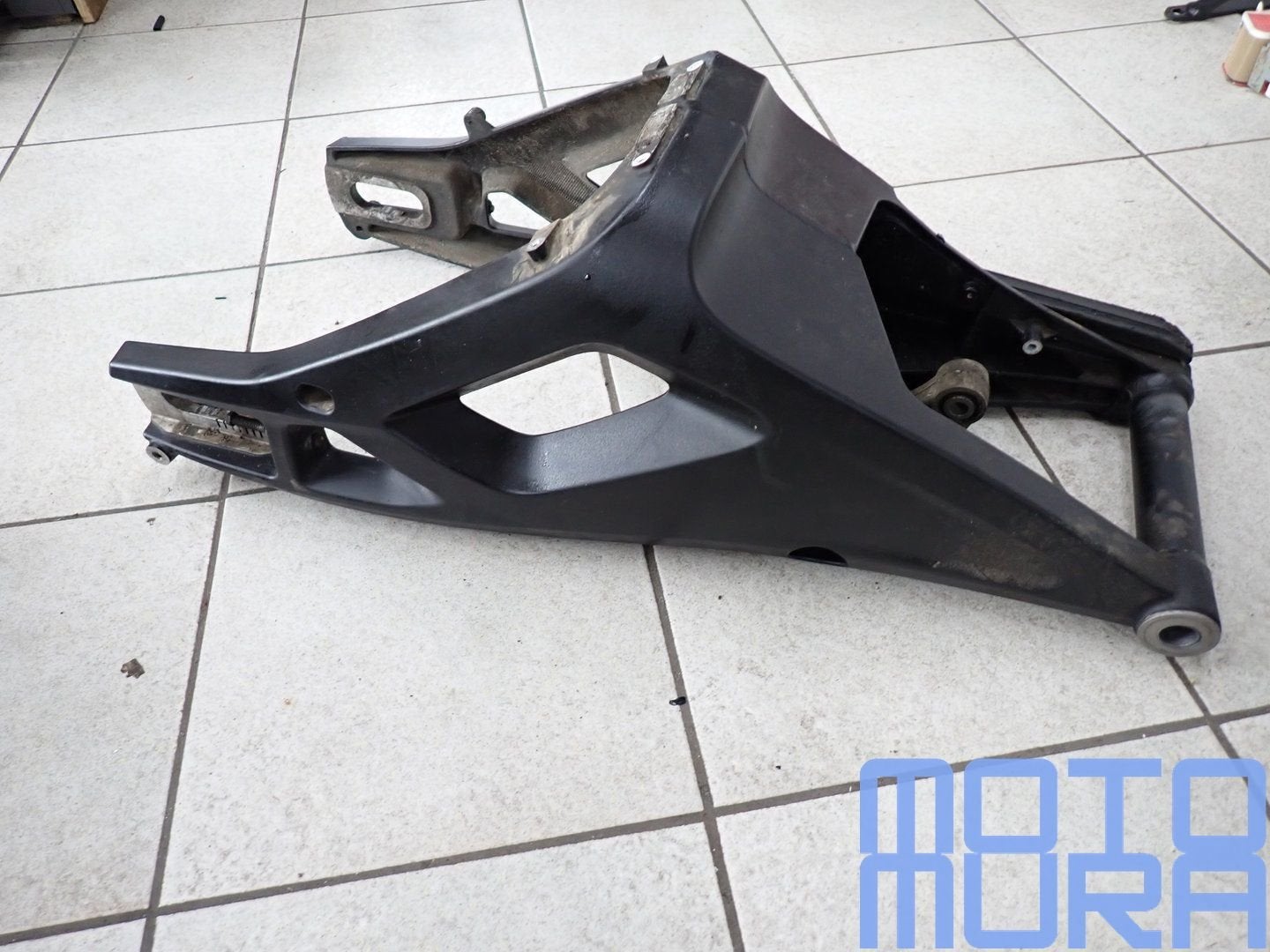 Achterbrug voor de BMW S1000XR 2015 - 2019 K49 S 1000 XR swi, Motoren, Onderdelen | BMW, Gebruikt, -, -, Ophalen of Verzenden