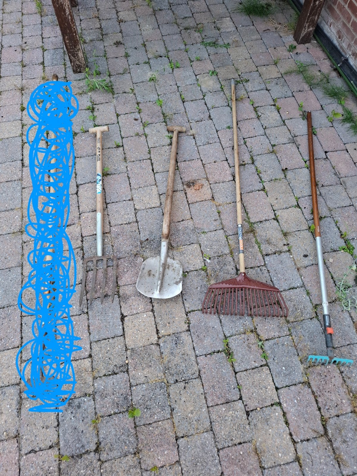 Diverse tuingereedschappen: schop, hark, vork,, Ophalen, Gebruikt, Schop, Talen Tools, Gardena, Torq