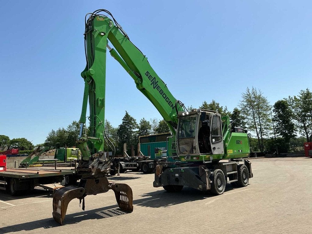 2017 Sennebogen 821E Banden graafmachine, Graafmachine