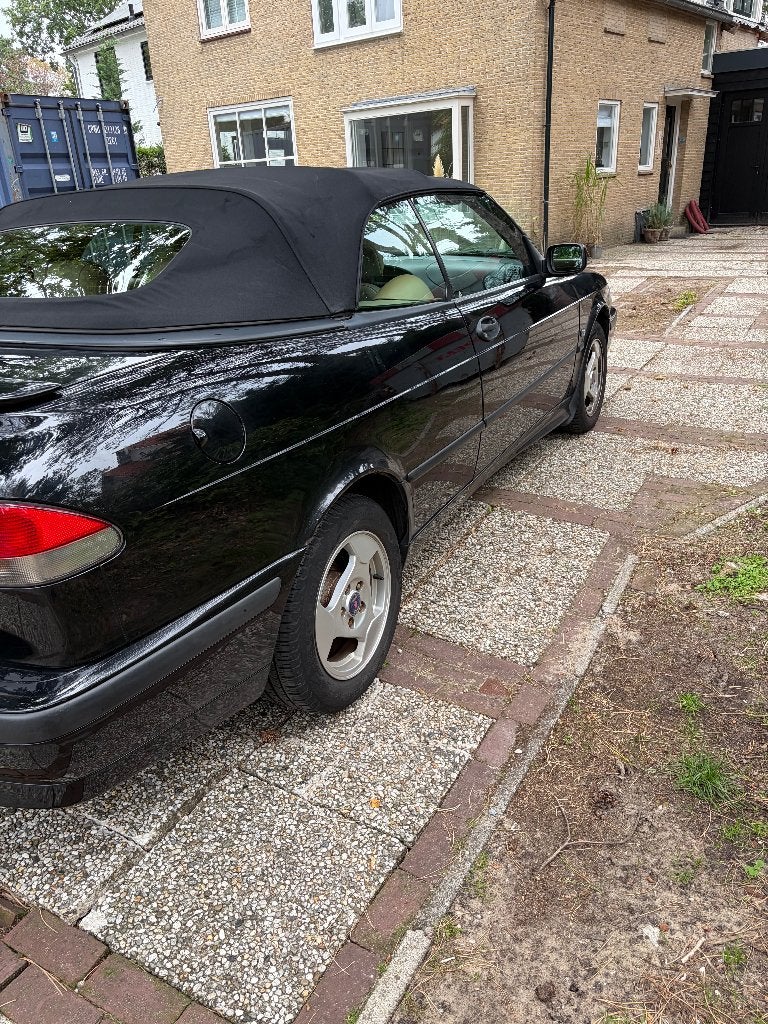 Saab 9-3 Cabrio SE 2.0t 154 pk | Youngtimer | Nieuwe APK, foto 8