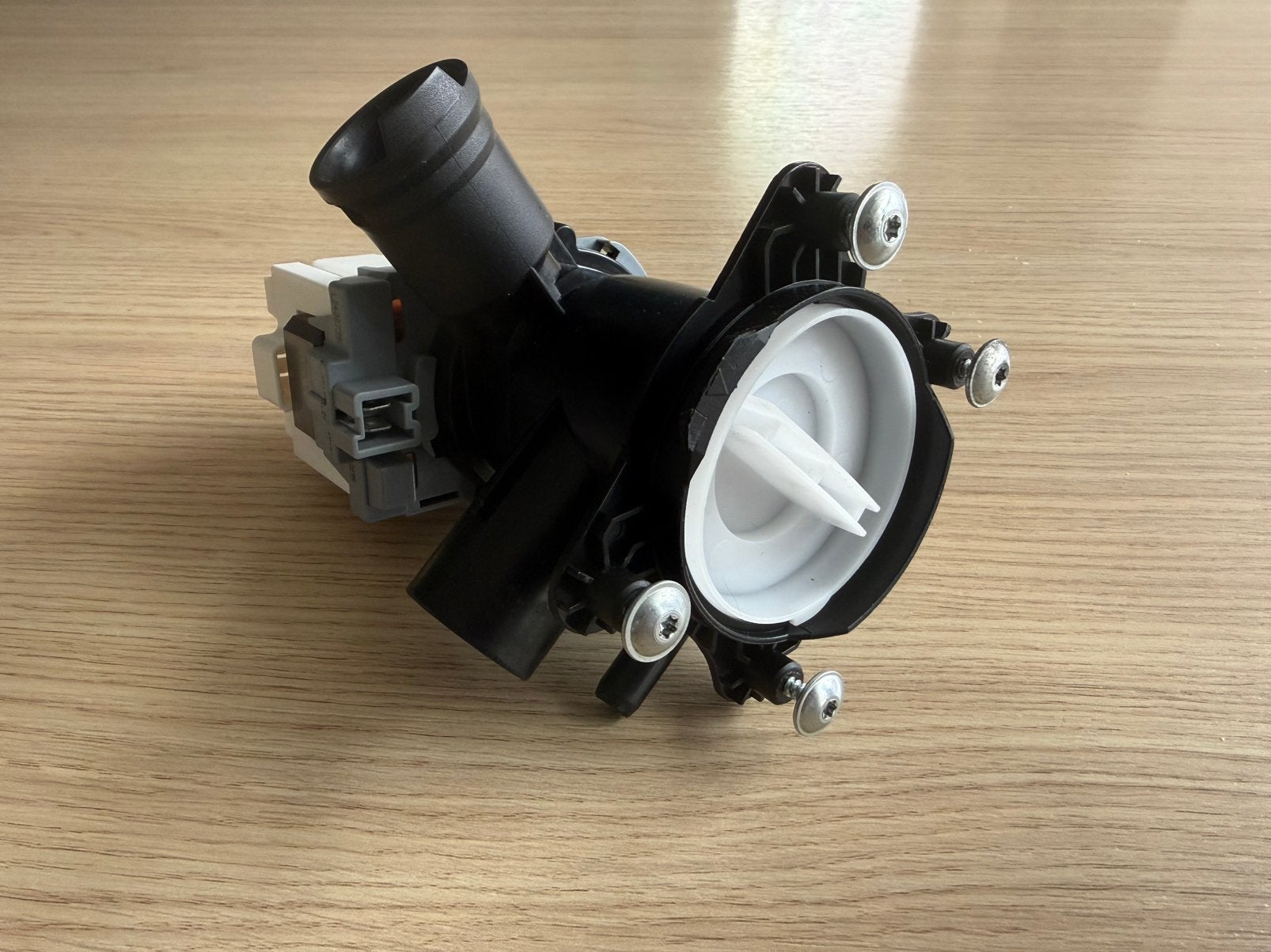 Nieuwe Askoll Wasmachine Pomp (Bosch, Siemens, Neff, etc.), Ophalen of Verzenden, Nieuw