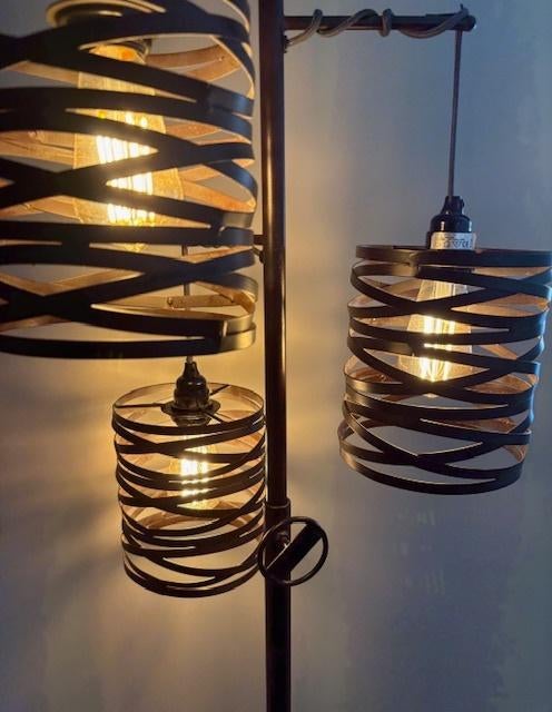 Vloerlamp Reefs Spindle, Huis en Inrichting, Lampen | Vloerlampen, Zo goed als nieuw, 150 tot 200 cm, Glas, Metaal, Ophalen