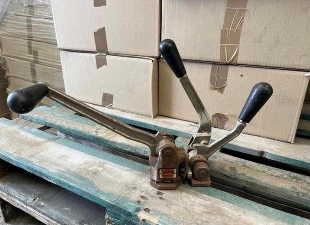 Cyclop staalbandspanner / bandapparaat, Ophalen