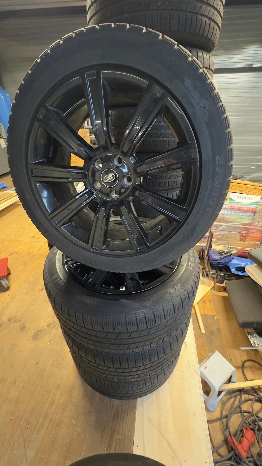 Land Rover Velgen met zgan Winterbanden 275/45 R21, Ophalen, Gebruikt, 275 mm, Banden en Velgen