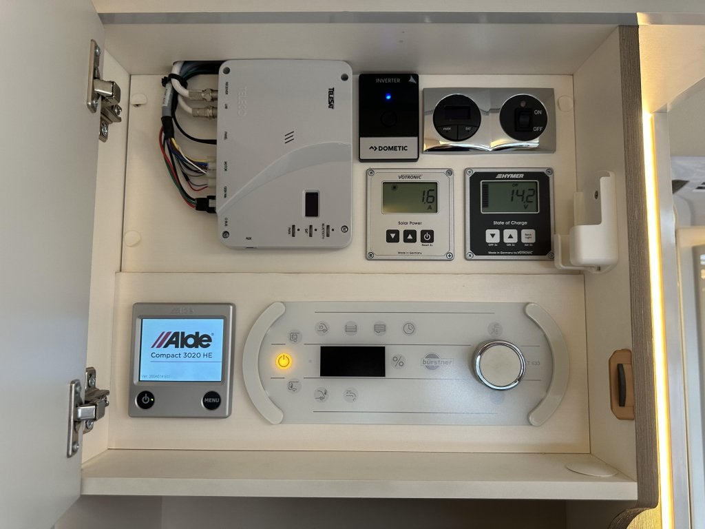 Foto 16 van Bürstner Elegance 910 G E&P Mercedes ALDE A