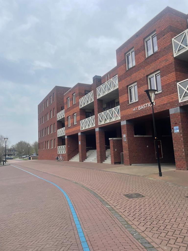 Motorparkeerplaats te huur, Huizen en Kamers
