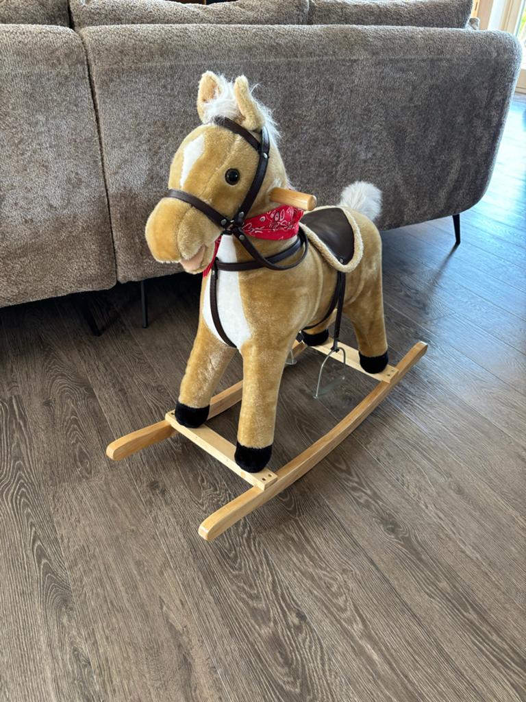 Hobbelpaard met geluid., Kinderen en Baby's, Ophalen of Verzenden, Zo goed als nieuw