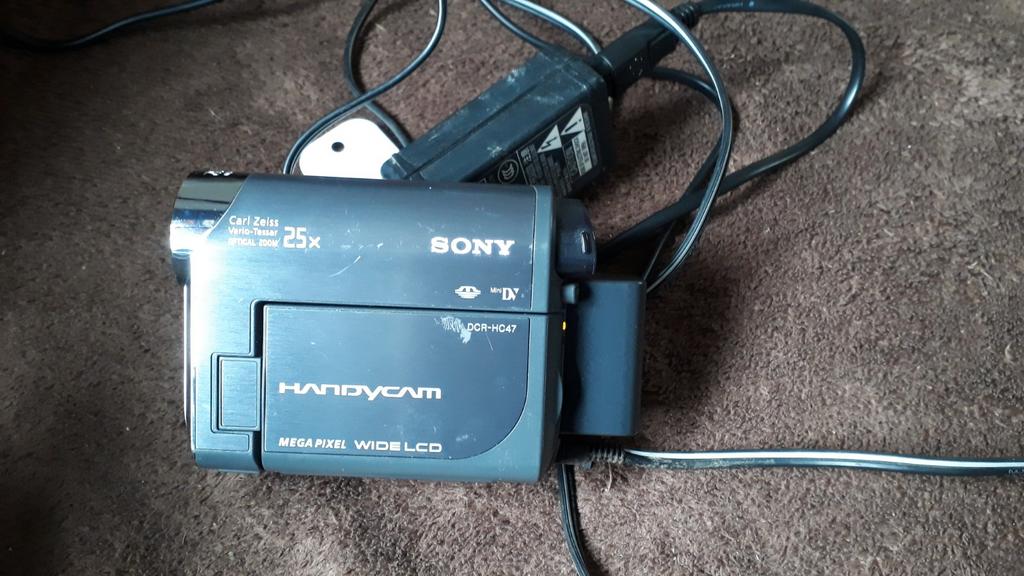 Sony mini dv camera met originele accessories, Audio, Tv en Foto, Videocamera's Digitaal, Mini dv, Gebruikt, 20x of meer, Ophalen of Verzenden