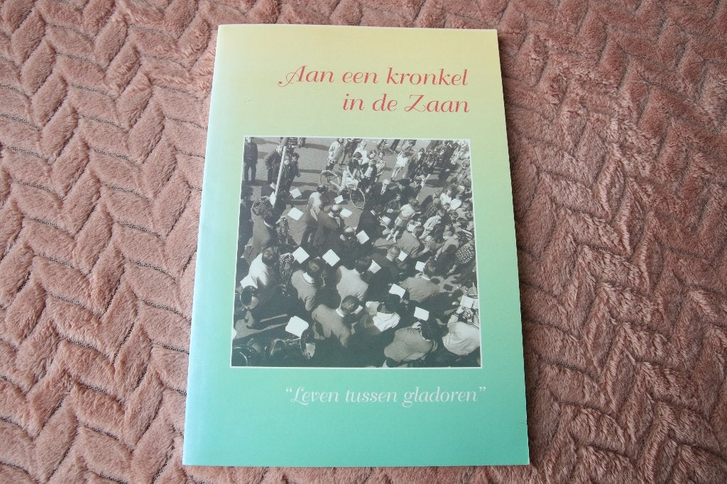Aan een kronkel in de zaan, Ophalen of Verzenden, Gelezen