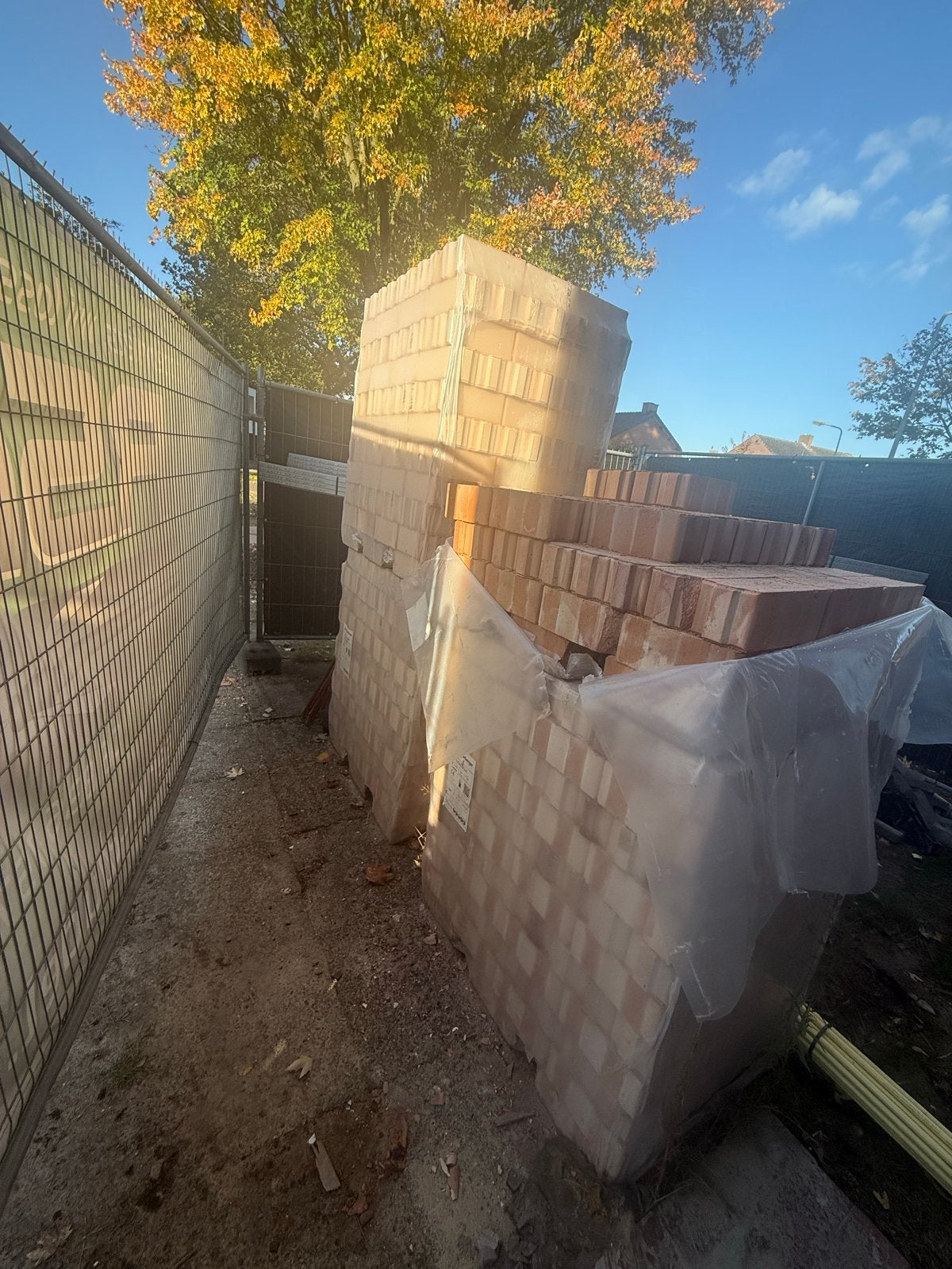 3 pallets nieuwe Wienerberger PorisoStuc S100/100 H+D, Ophalen of Verzenden, Nieuw, Bakstenen