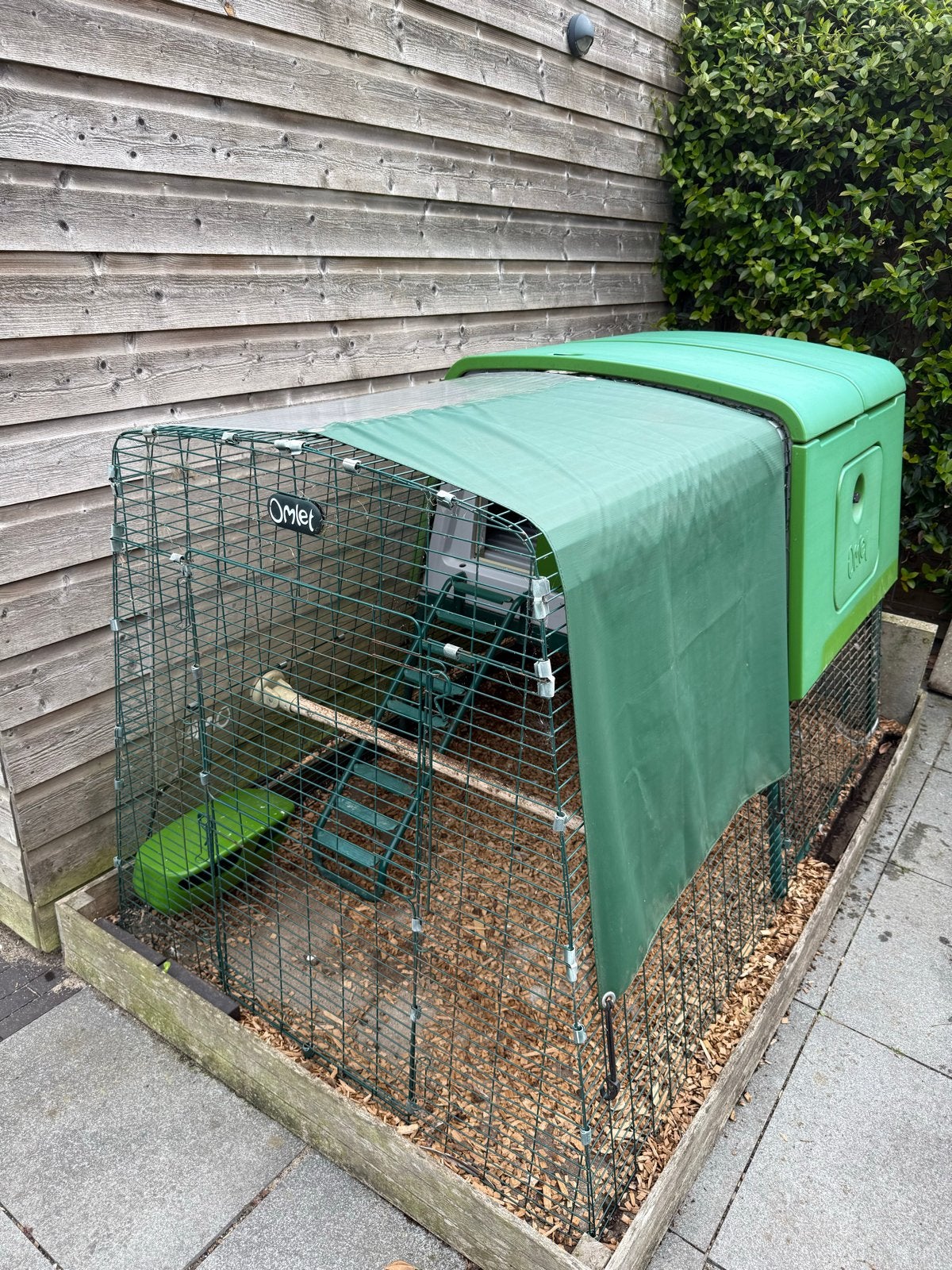 Omlet Eglu Cube Mk2 kippenhok met 2m ren, Dieren en Toebehoren, Pluimvee | Toebehoren, Ophalen, Kippenhok of Kippenren