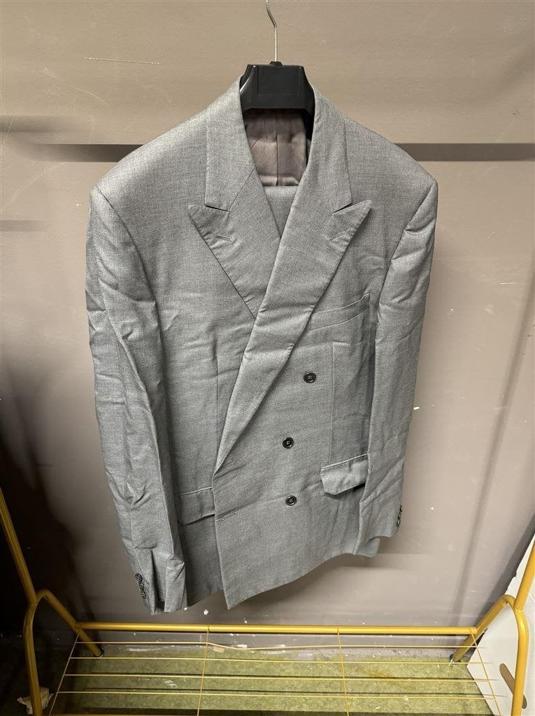 pak Chester Barrie at Harrods Mens Double Breasted Super 100, Ophalen of Verzenden, Zo goed als nieuw, Overige maten, Blauw