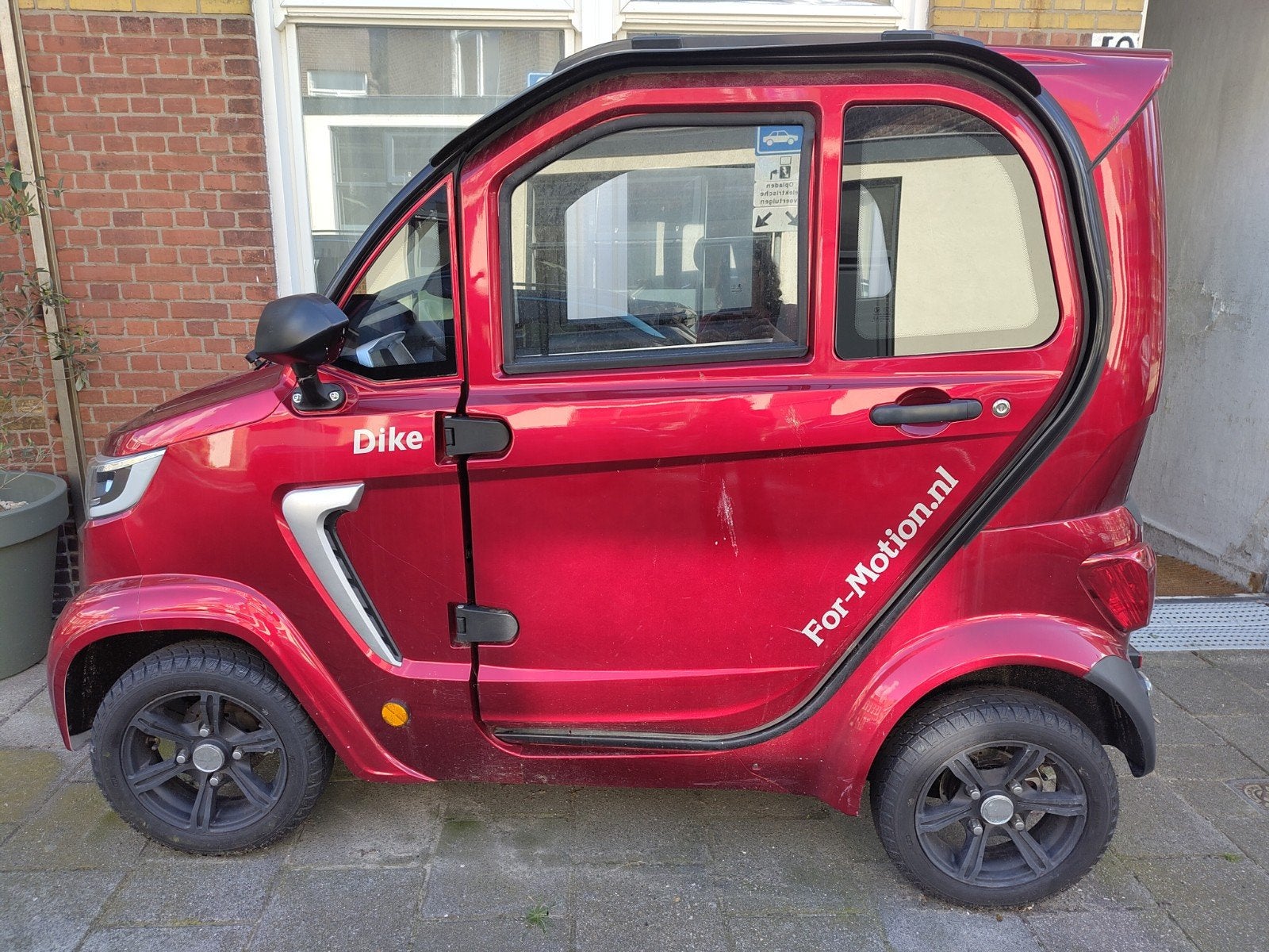Rode zgan luxe Dike overdekte scootmobiel For-motion, Diversen, Zo goed als nieuw, 16 km/u of meer, 46 km of meer, Ophalen