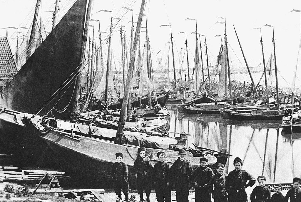 Urk, Foto, Ophalen of Verzenden, Zo goed als nieuw, Voor 1940