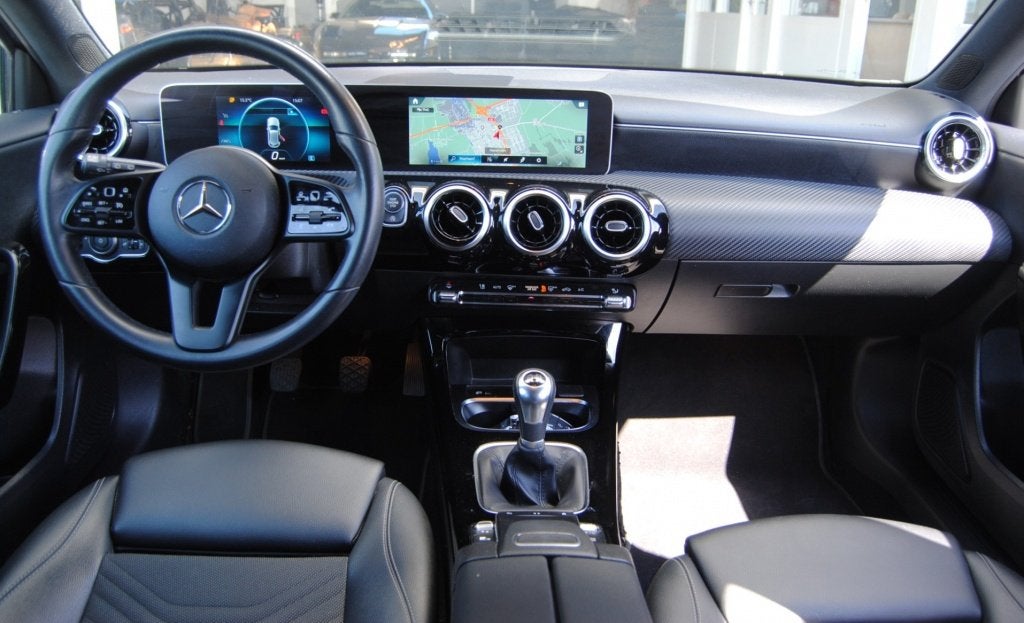Mercedes-Benz A-Klasse 160 Business Sol. | Camera| Dig.Cockp, Auto's, Mercedes-Benz, Voorwielaandrijving, Gebruikt, Euro 6, 4 cilinders