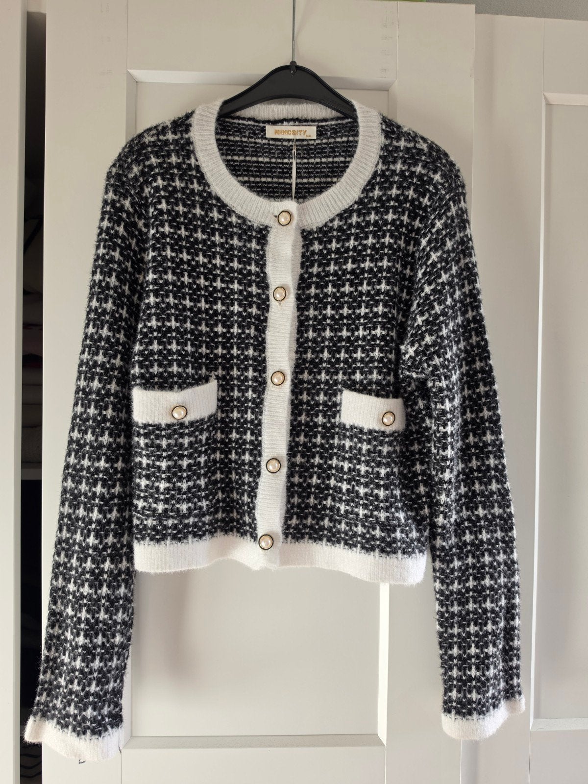 Stijlvol zwart-wit vest met parelknopen - Maat S/M, Kleding | Dames, Ophalen of Verzenden, Nieuw, Maat 36 (S), Zwart