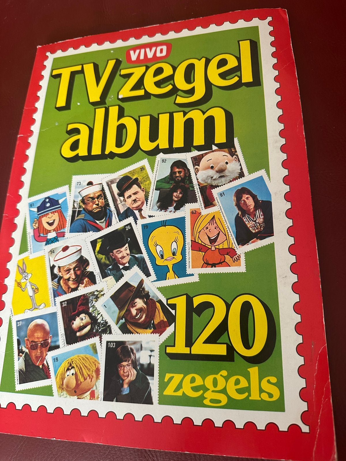 Compleet Plaatjes Verzamelboek uit de jaren '70 - VIVO TV Ze, Ophalen of Verzenden, 1960 tot 1980, Nederland, Knipsel(s)