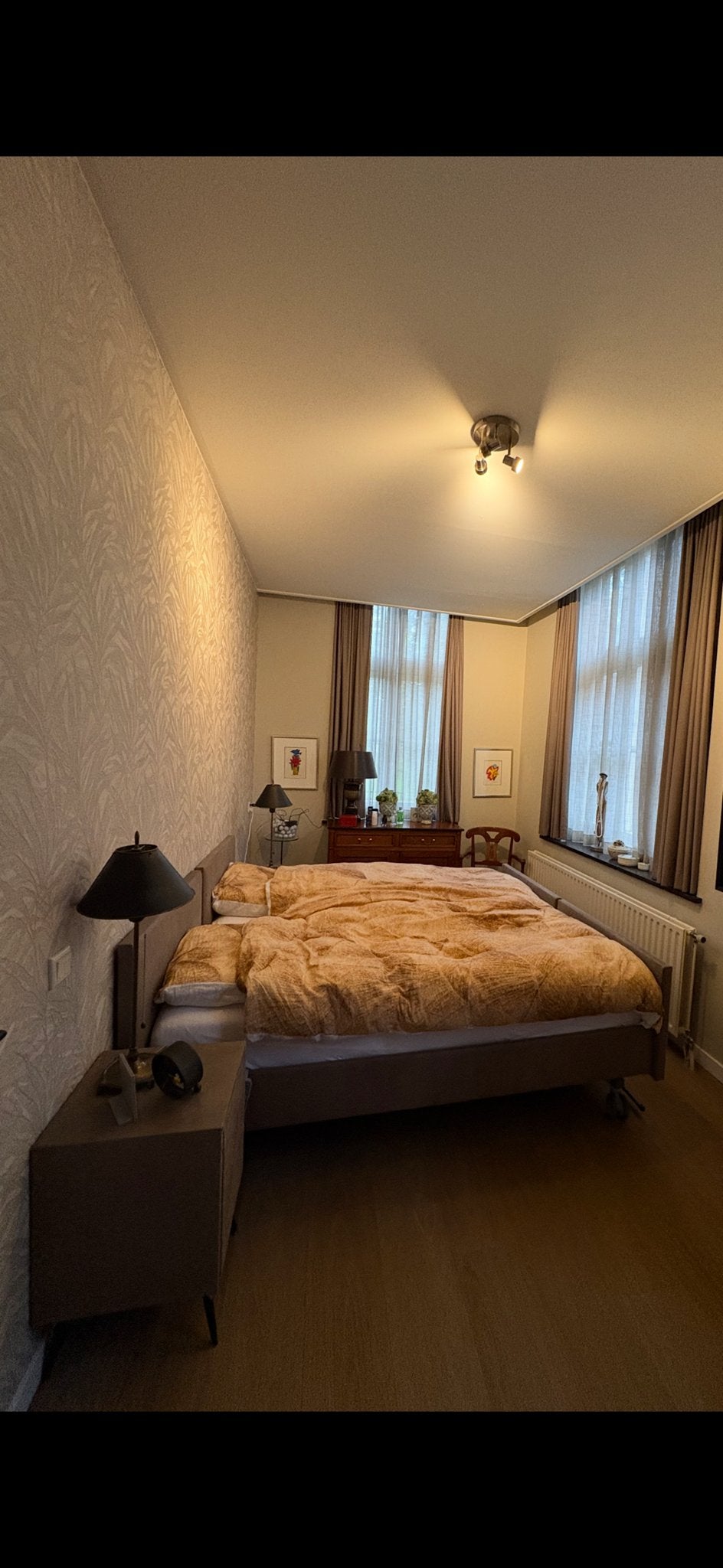 2x Elba Royal hoog/laag bedden, elektrisch, 180x200, beige/b, Verstelbaar, Beige, Tweepersoons, Ophalen of Verzenden