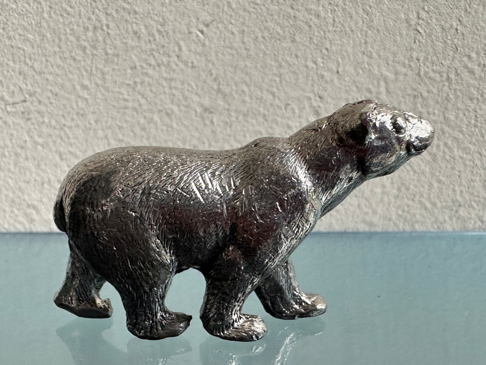 Oud verzilverd tin beeldje Ijsbeer miniatuur, Ophalen of Verzenden, Zo goed als nieuw, Beeldje of Figuurtje