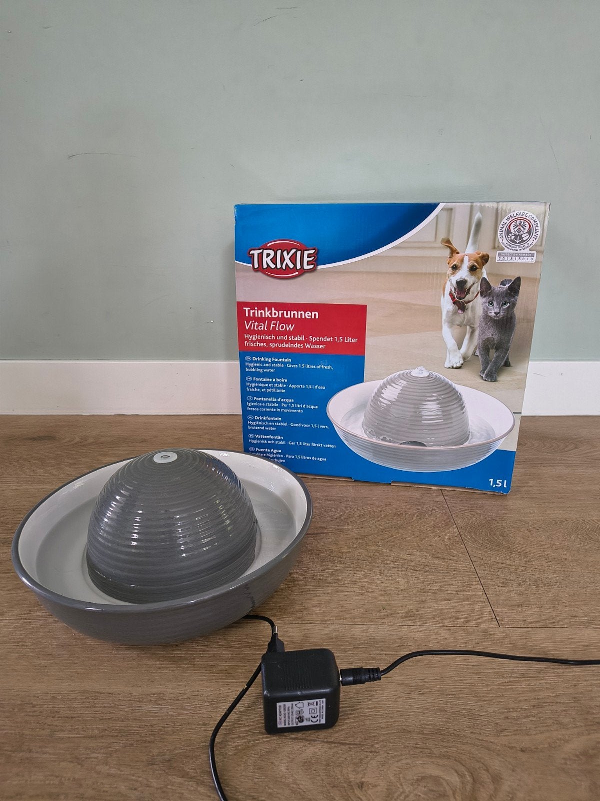 Drinkfontein/ drinkbak katten Trixie 1,5L, Ophalen, Automatisch, Zo goed als nieuw