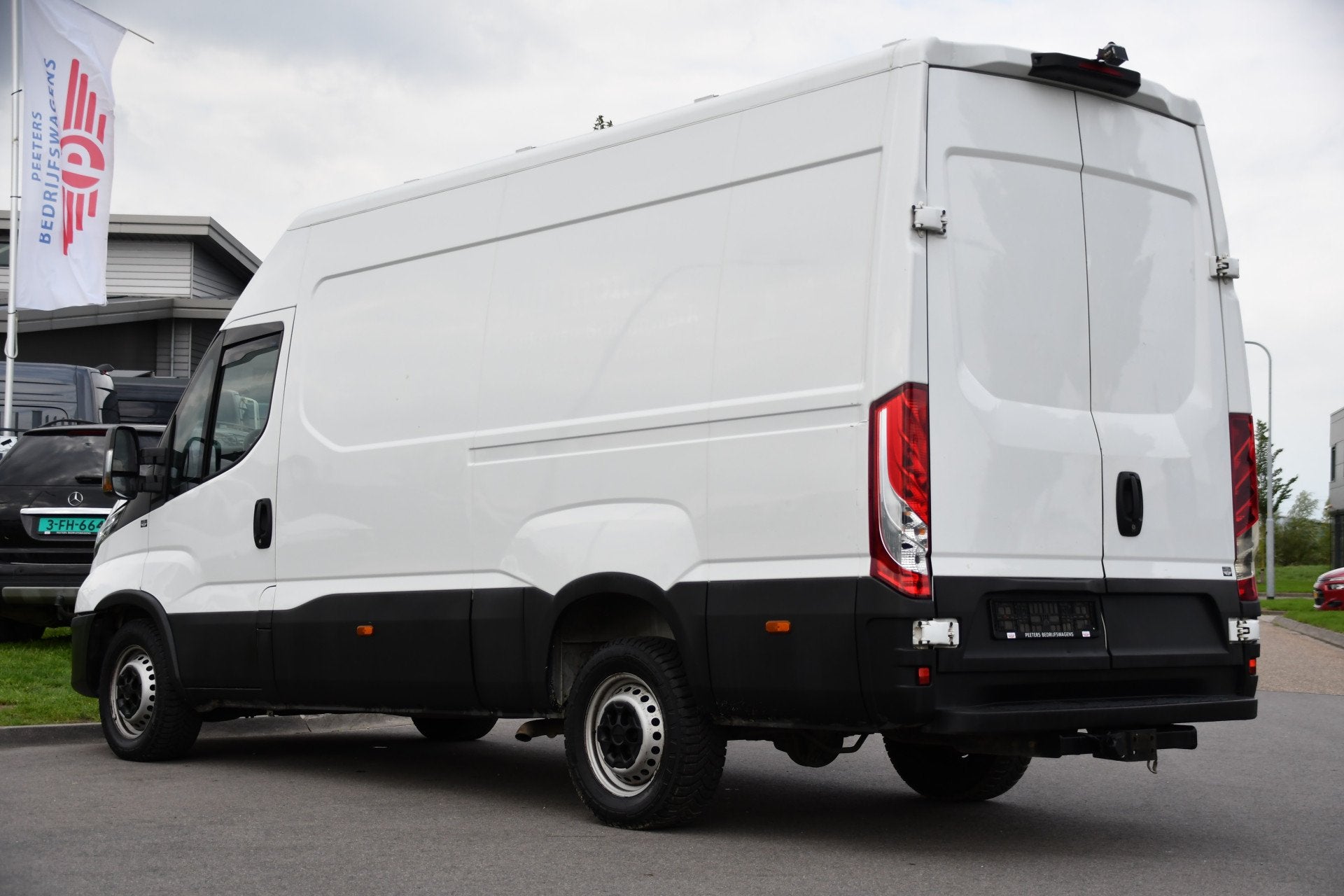 Iveco Daily 35C16V 2.3 352 H2 Edition Camera, Cruise, Airco,, Achterwielaandrijving, Gebruikt, Iveco, Bedrijf