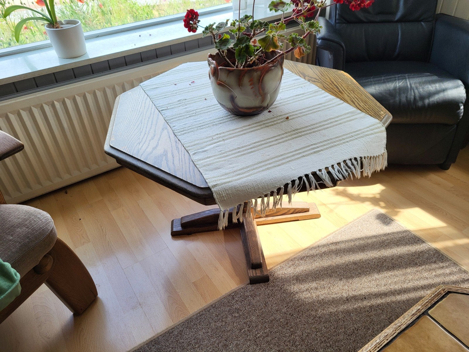 Gratis 2 salontafels, 50 tot 100 cm, Rond, Zo goed als nieuw, 50 tot 100 cm