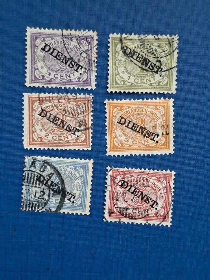 Postzegel NL Indie 1911 6 Dienstzegels Cijfers 24-07, Postzegels en Munten, Postzegels | Nederlands-Indië en Nieuw-Guinea, Ophalen of Verzenden