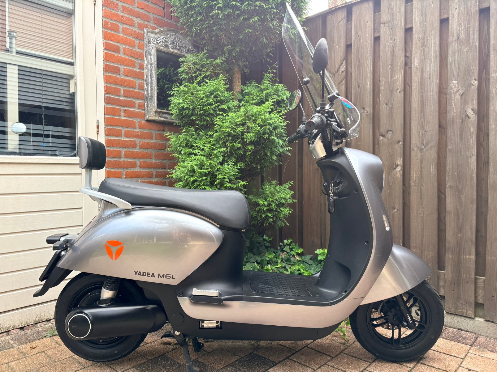 Electriche Yadea M6L scooter, Ophalen, Gebruikt, Maximaal 45 km/u, Elektrisch
