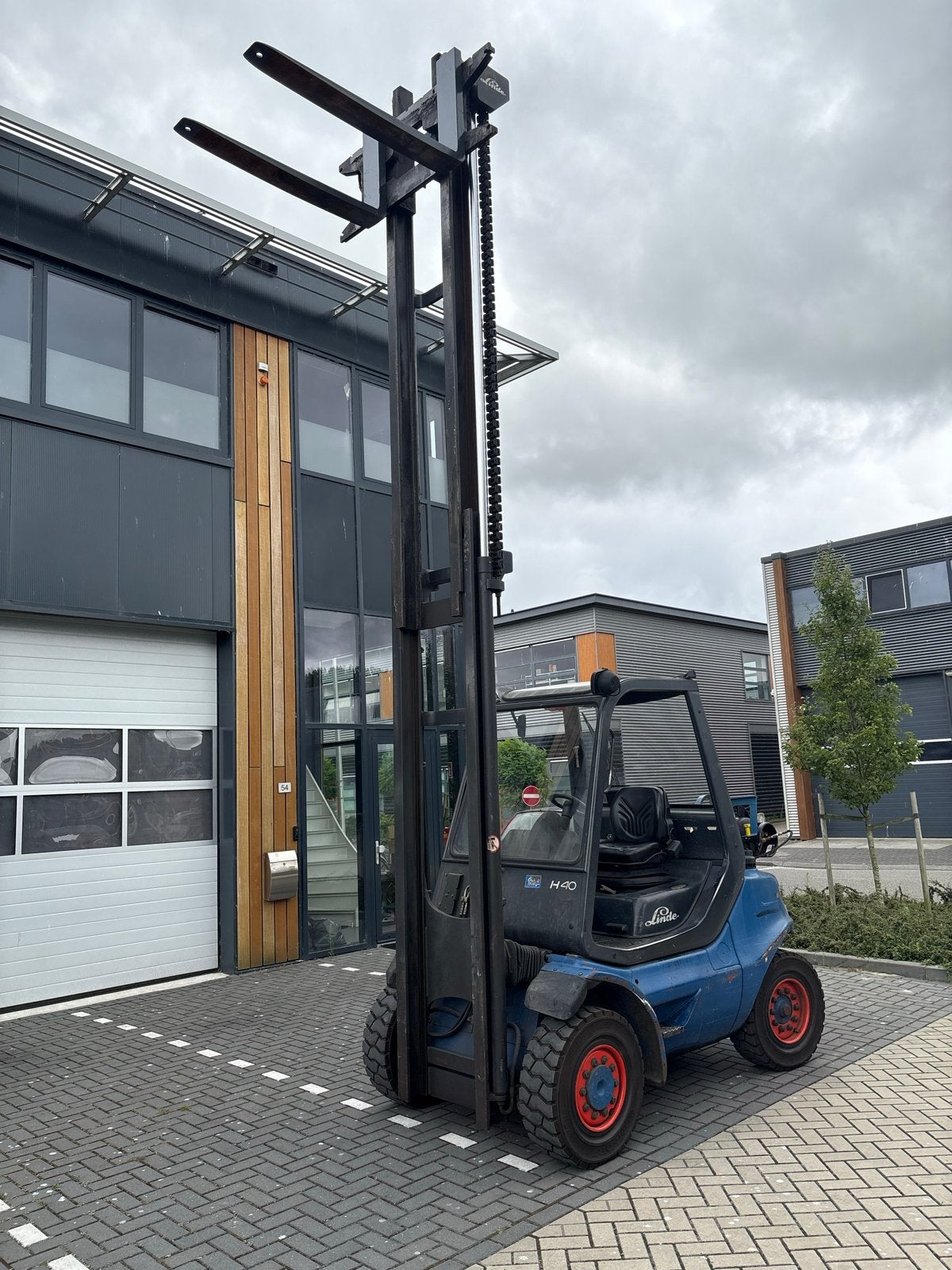 Linde H40 gasheftruck.  Rijdt zeer goed, Meer dan 4000 kg, Ophalen of Verzenden, LPG, Heftruck
