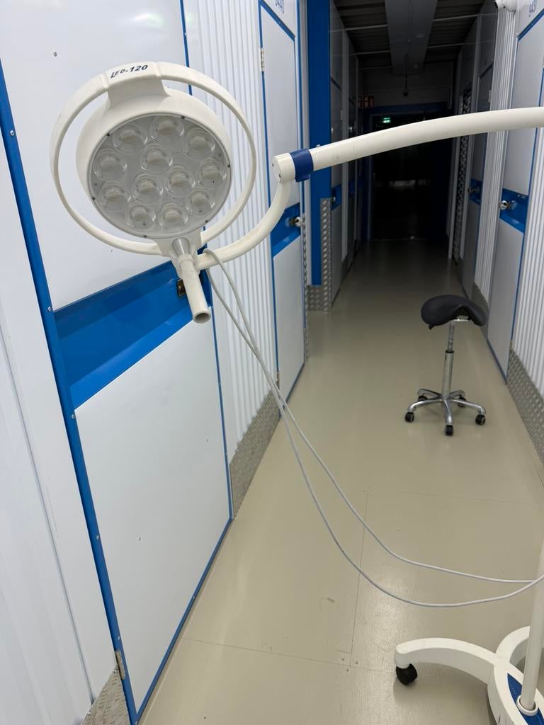 LEDLAMP van hoge kwaliteit (Dr Mach), Ophalen, Gebruikt
